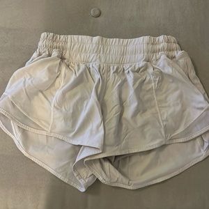 Lululemon hotty hot 2.5